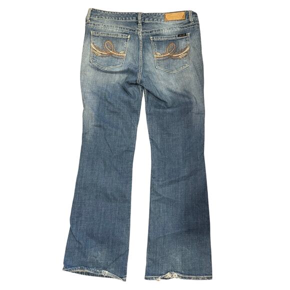 Seven7 Jeans Women’s Size 12 Bootcut Blue Denim Embroidered Pockets Distressed - Picture 2 of 10